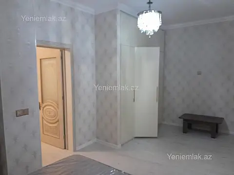 Satılır 2 otaqlı köhnə tikili 60 m²