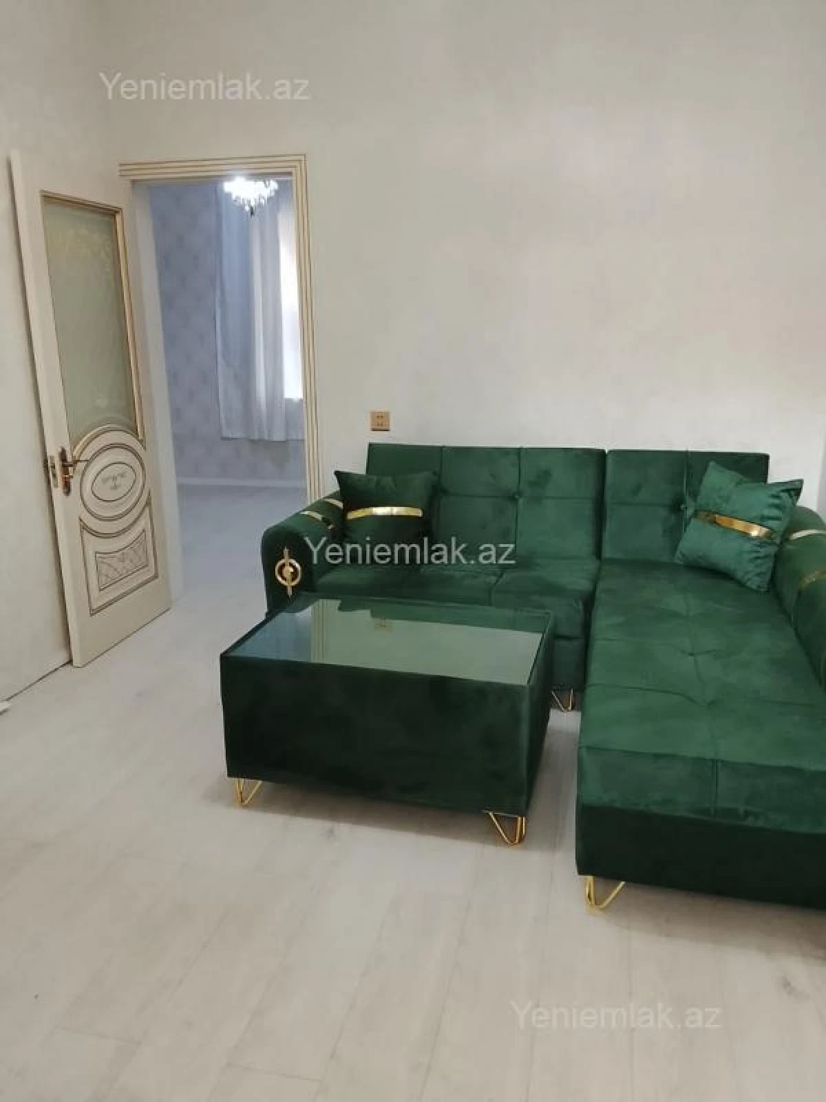 Satılır 2 otaqlı köhnə tikili 60 m²