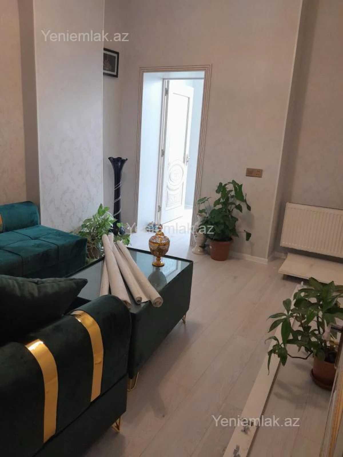 Satılır 2 otaqlı köhnə tikili 60 m²