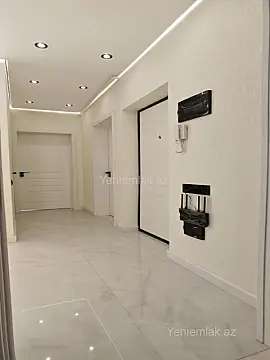 Satılır 2 otaqlı köhnə tikili 60 m²
