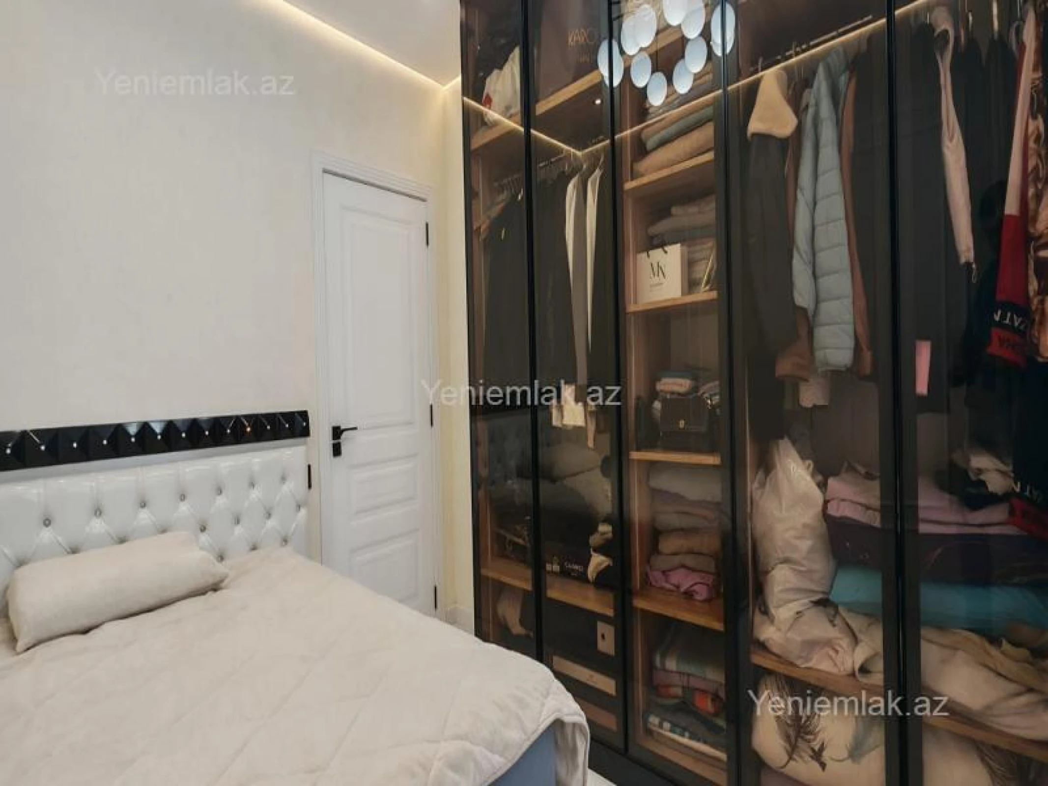 Satılır 2 otaqlı köhnə tikili 60 m²