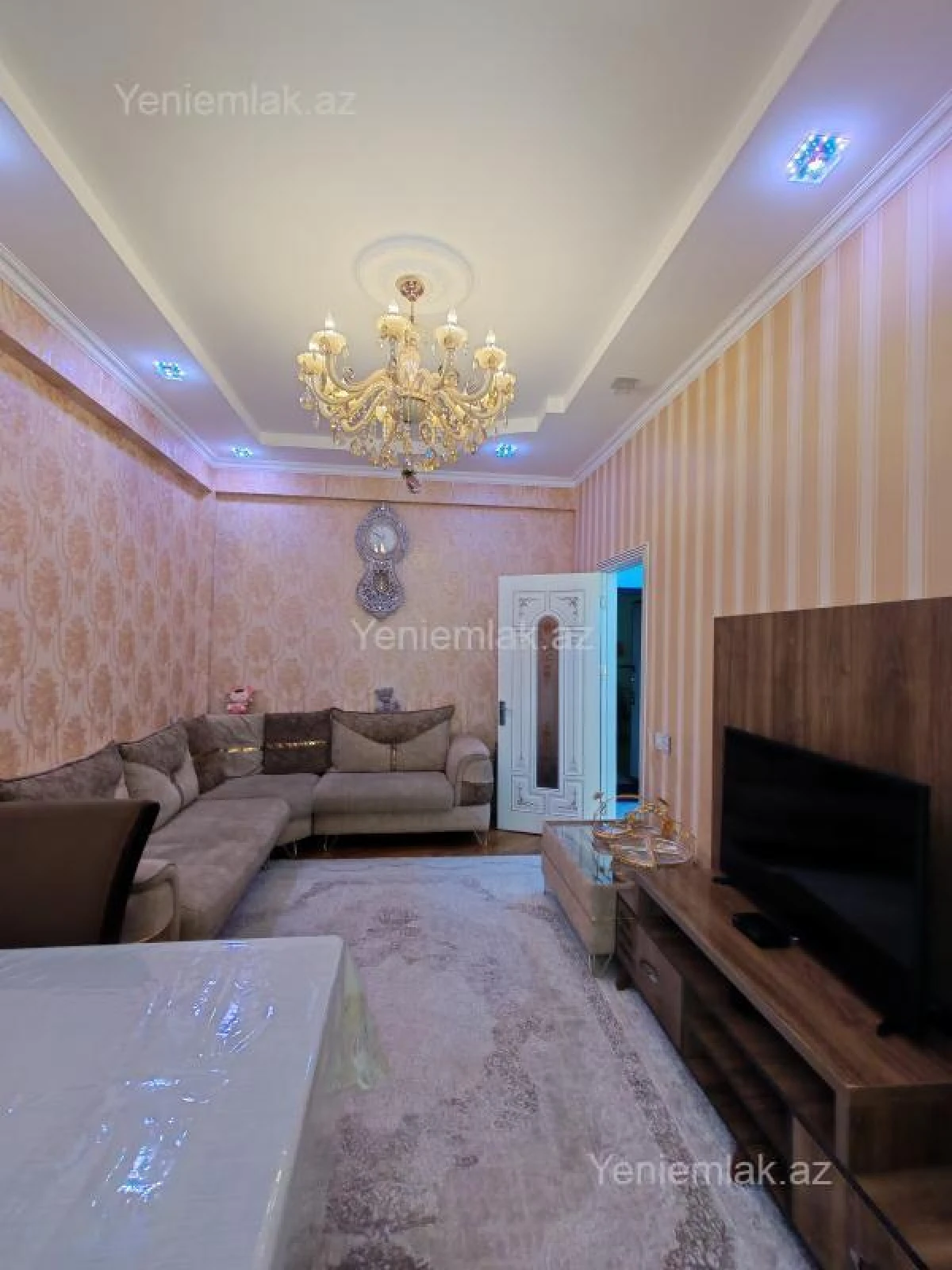 Satılır 2 otaqlı yeni tikili 53 m²