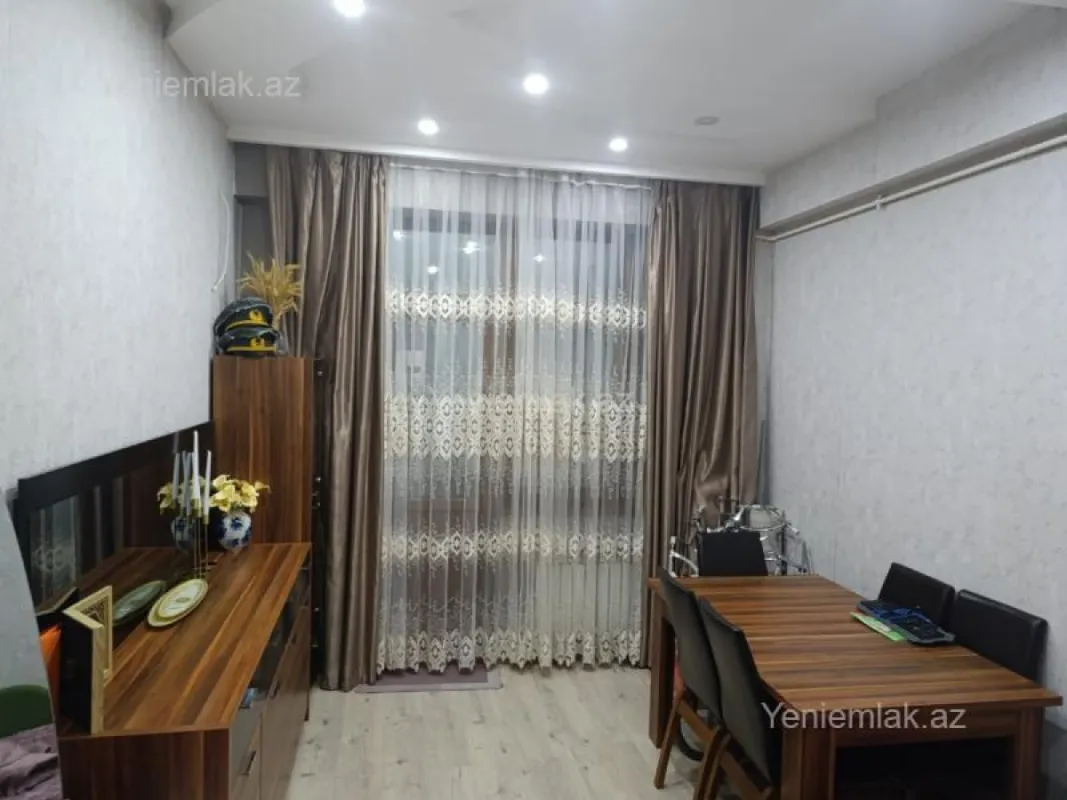 Satılır 2 otaqlı yeni tikili 65 m²
