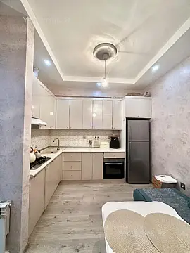 Satılır 2 otaqlı yeni tikili 65 m²