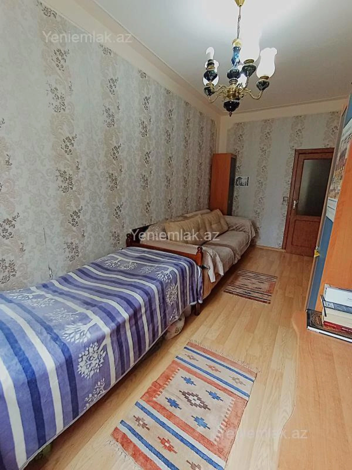 Satılır 3 otaqlı köhnə tikili 75 m²