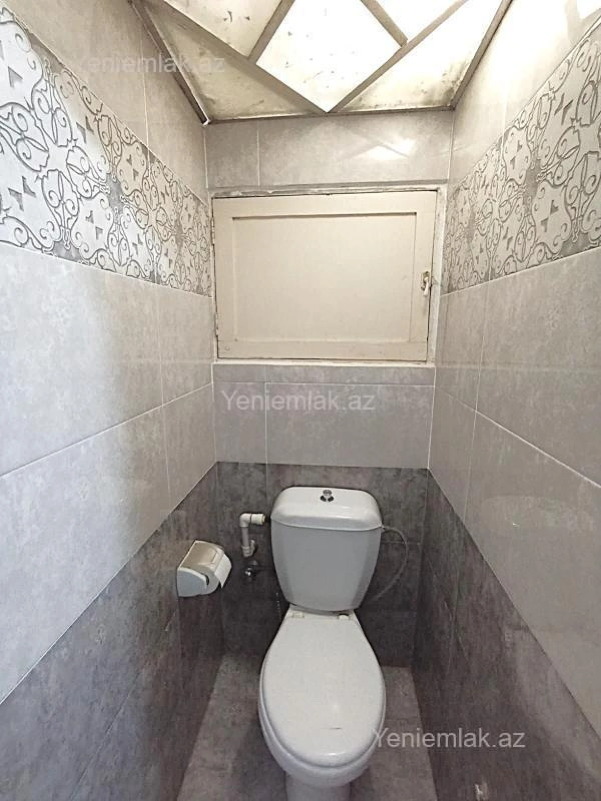Satılır 3 otaqlı köhnə tikili 75 m²