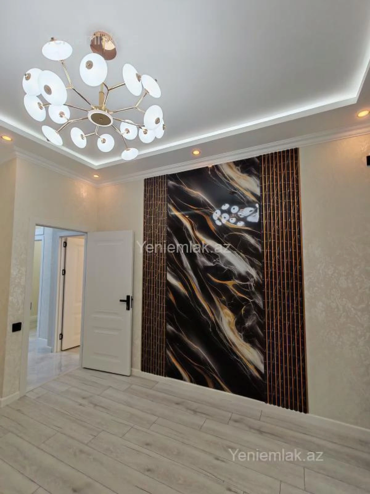 Satılır 3 otaqlı yeni tikili 65 m²