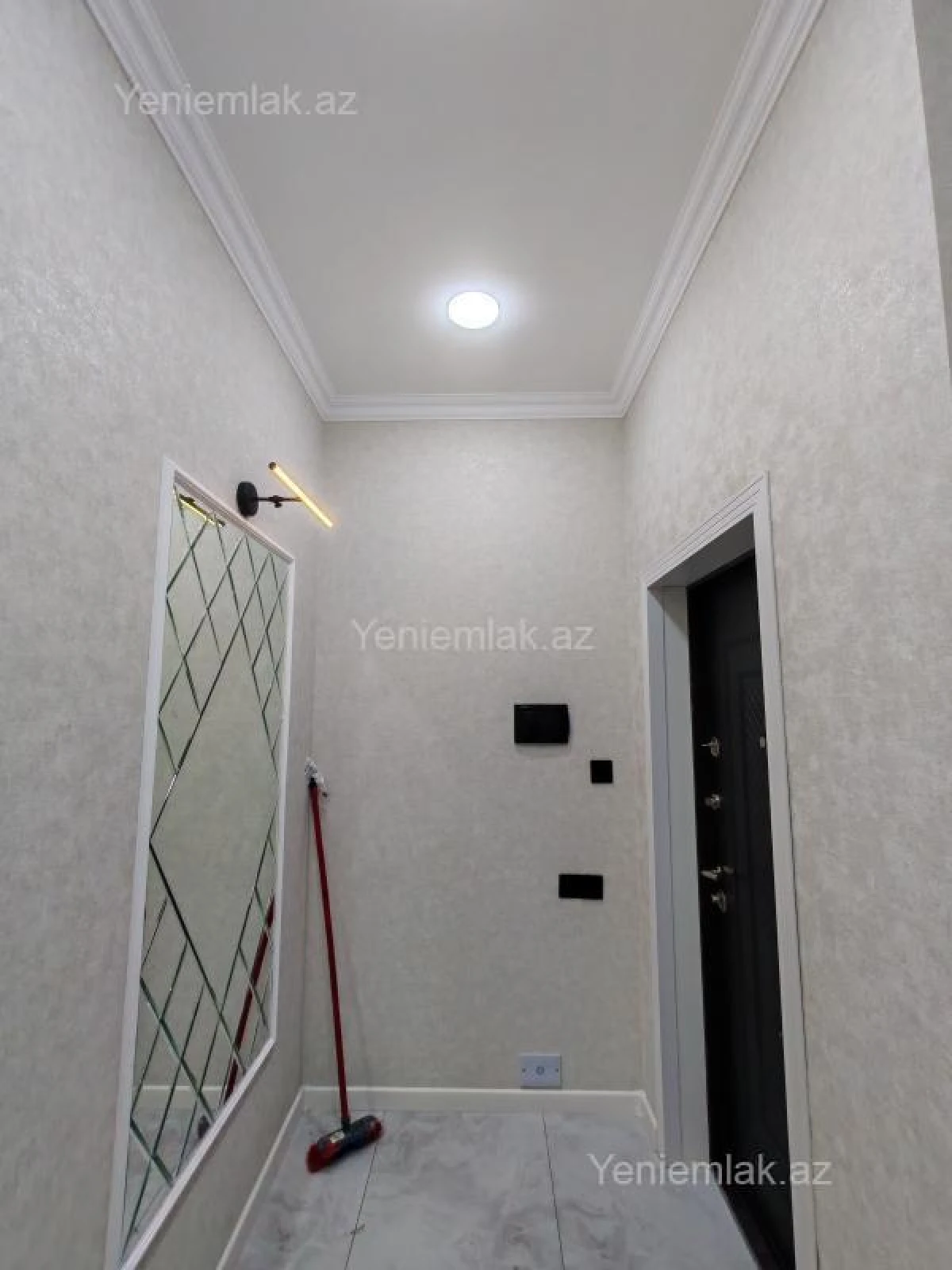 Satılır 3 otaqlı yeni tikili 65 m²