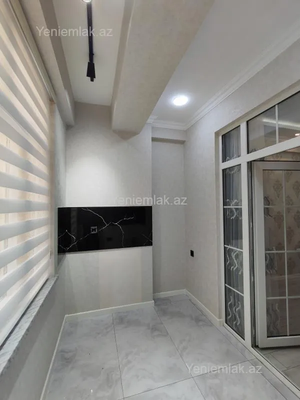 Satılır 3 otaqlı yeni tikili 65 m²