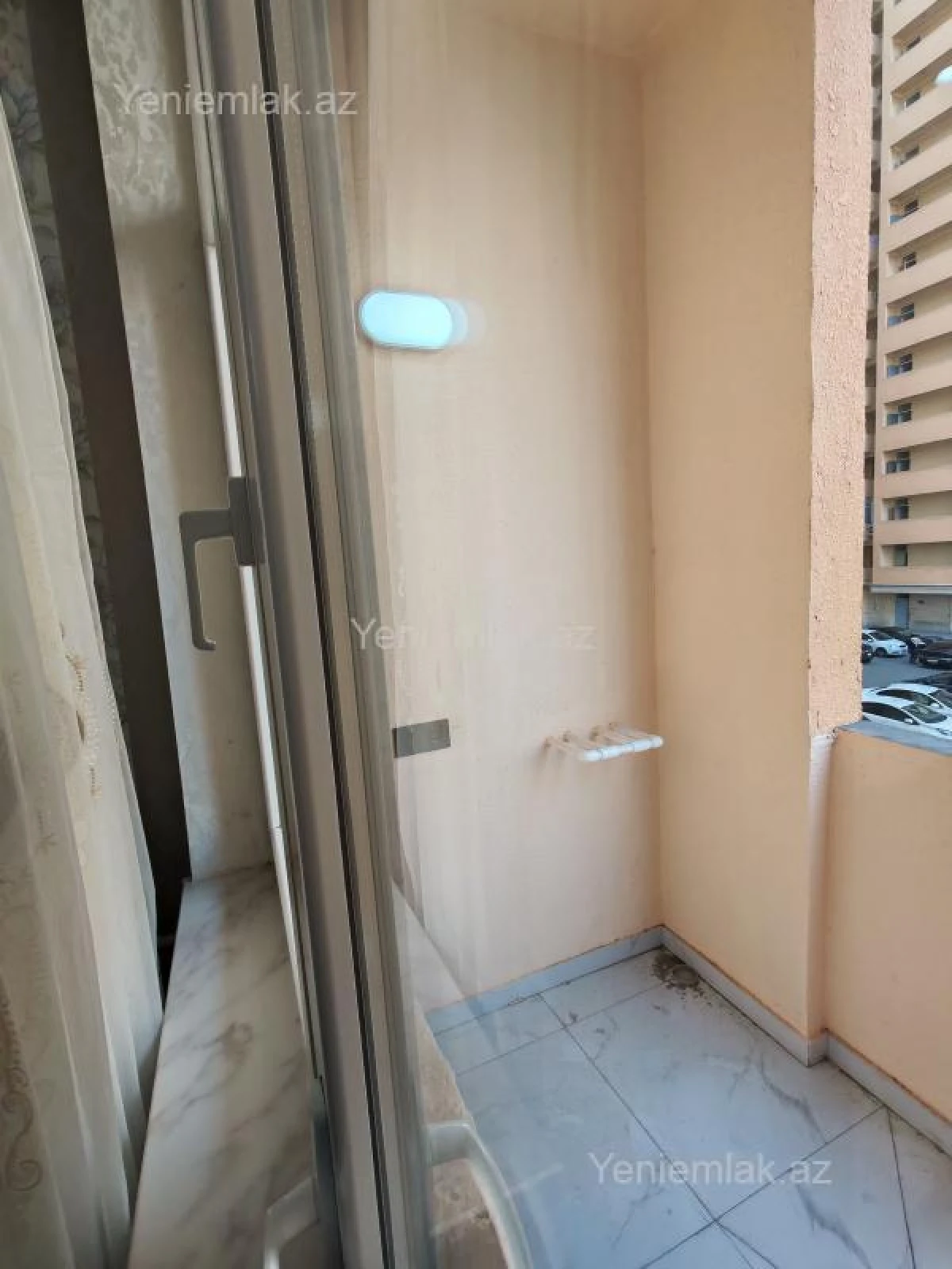 Satılır 3 otaqlı yeni tikili 65 m²