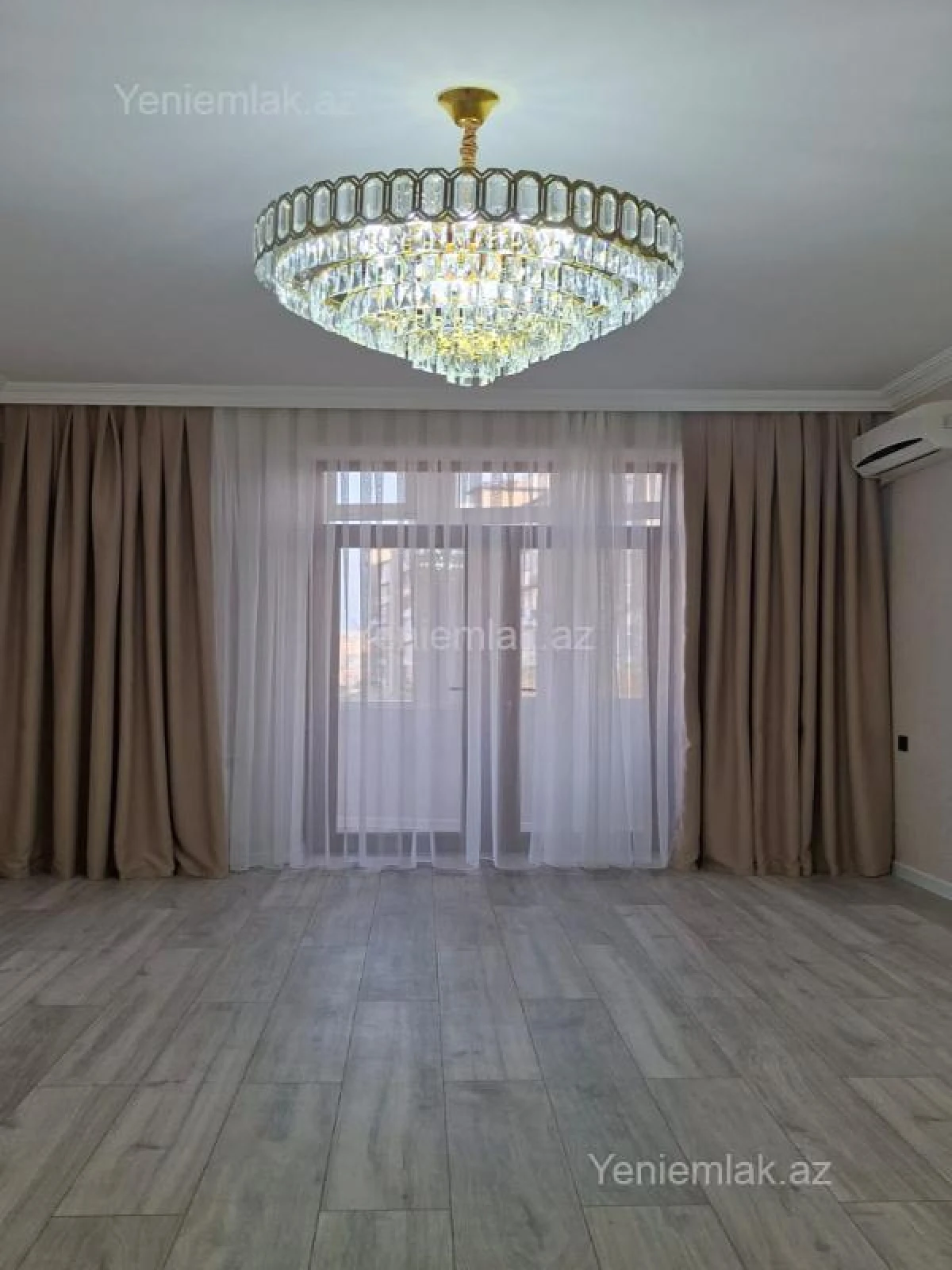 Satılır 2 otaqlı yeni tikili 75 m²