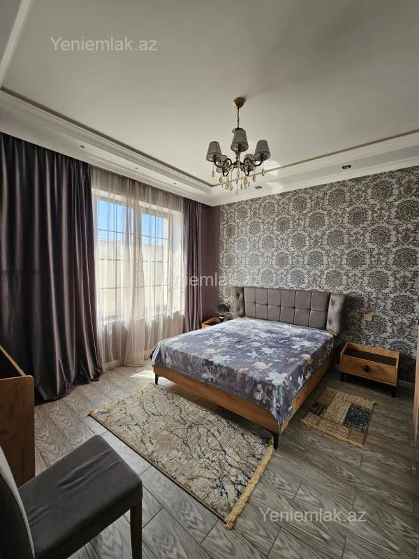 Satılır 7 otaqlı həyət evi 220 m²