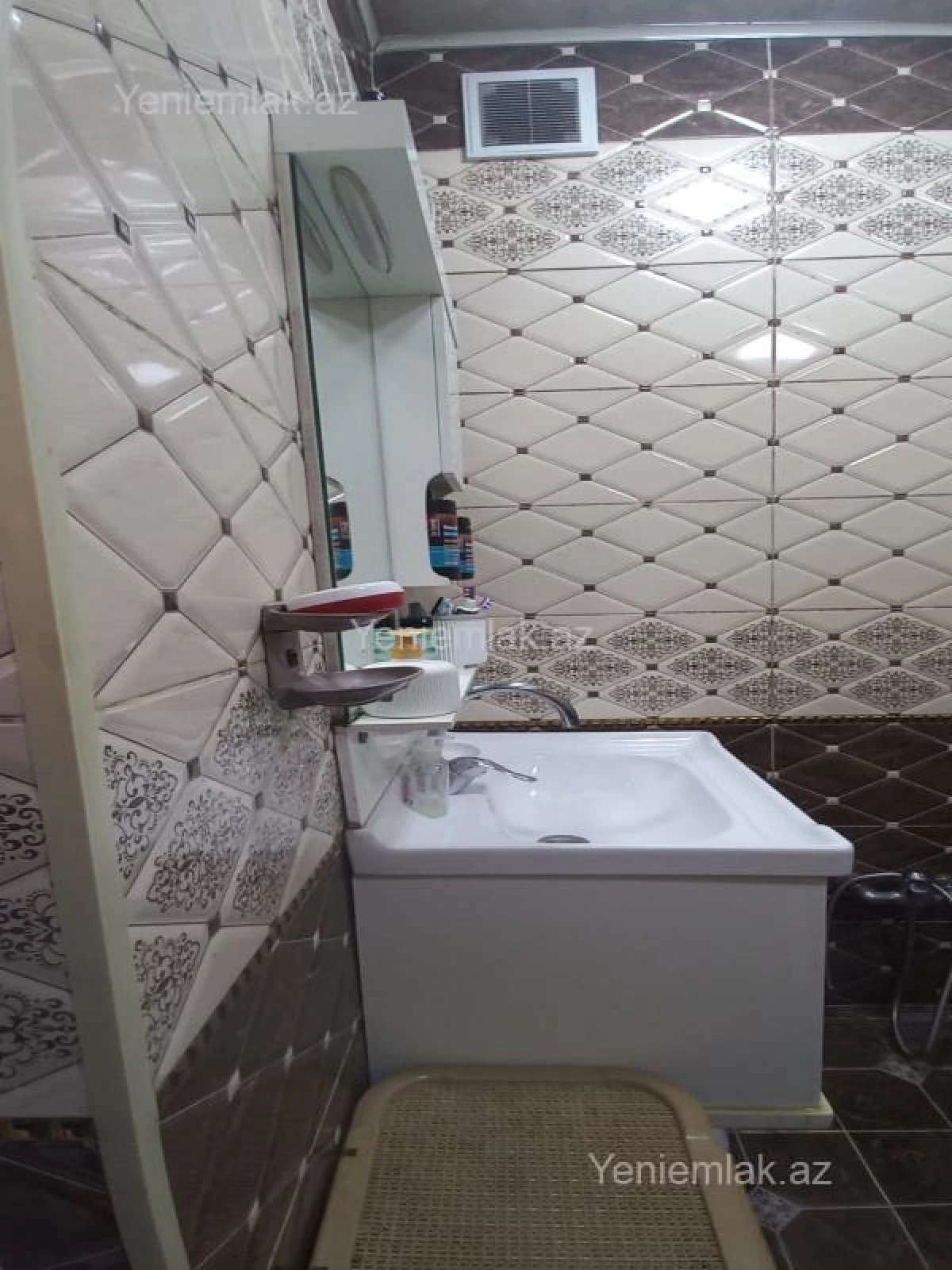 Satılır 2 otaqlı yeni tikili 54 m²