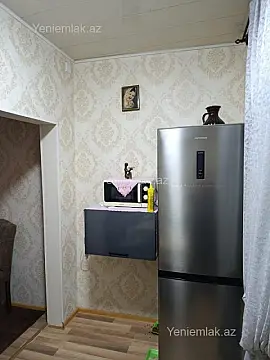 Satılır 1 otaqlı köhnə tikili 28 m²