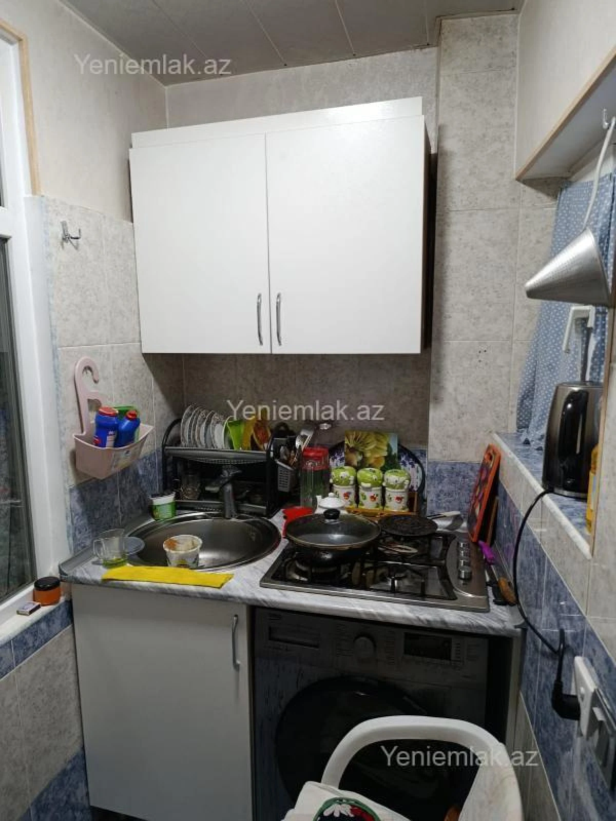 Satılır 1 otaqlı köhnə tikili 28 m²