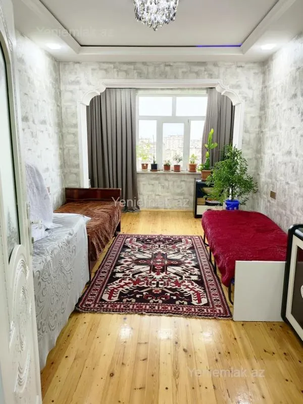 Satılır 3 otaqlı yeni tikili 80 m²