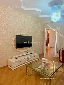 Satılır 3 otaqlı yeni tikili 90 m²