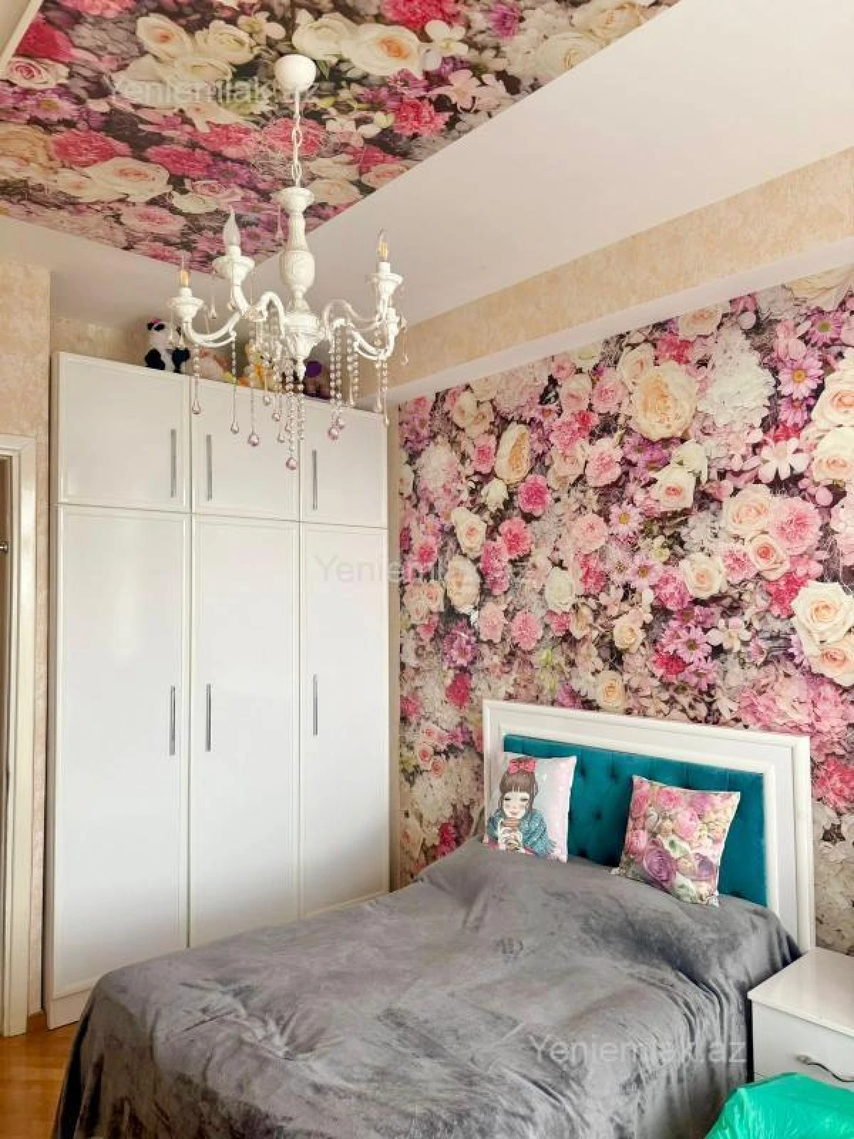 Satılır 3 otaqlı yeni tikili 90 m²