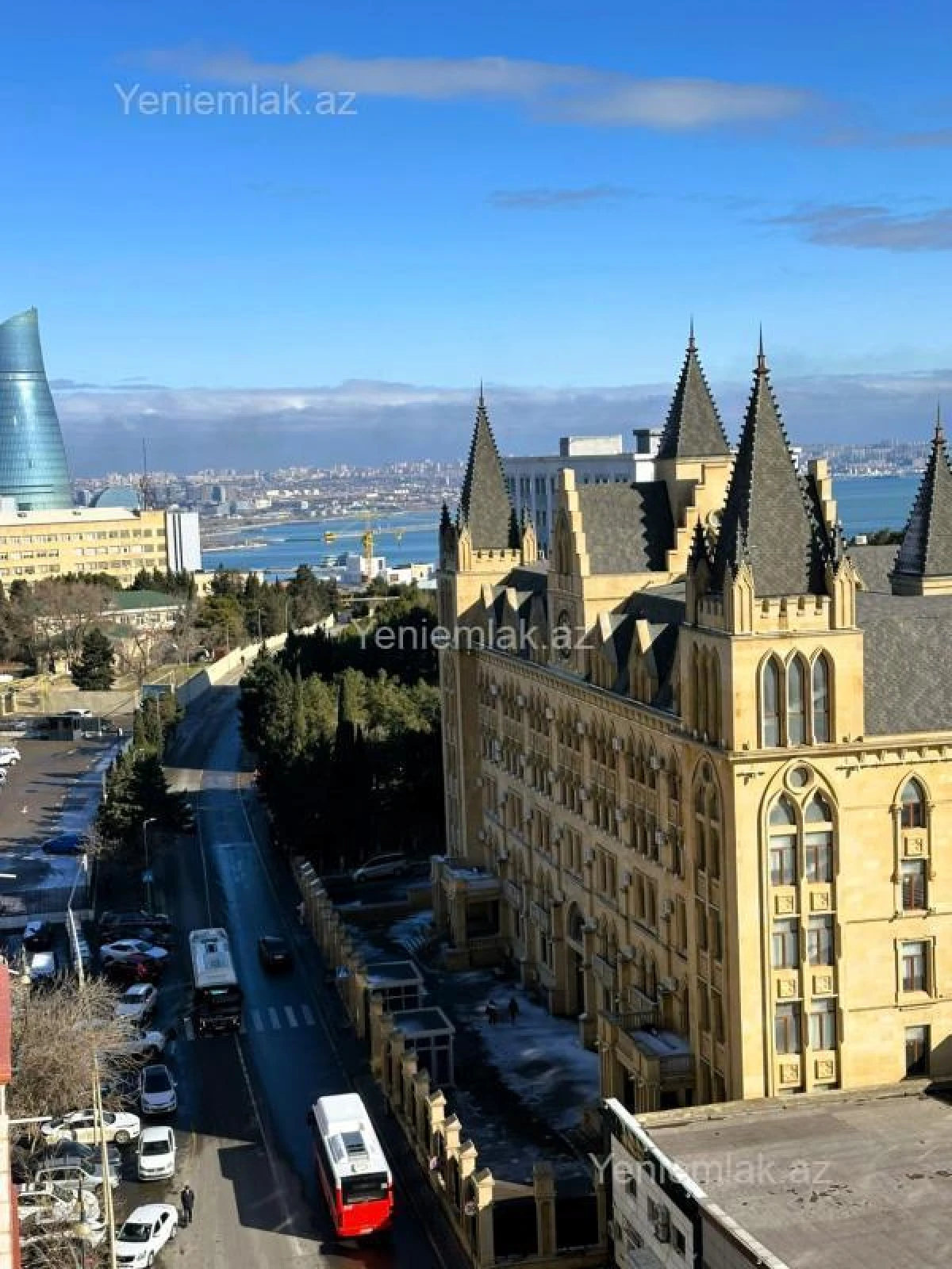 Satılır 3 otaqlı yeni tikili 90 m²