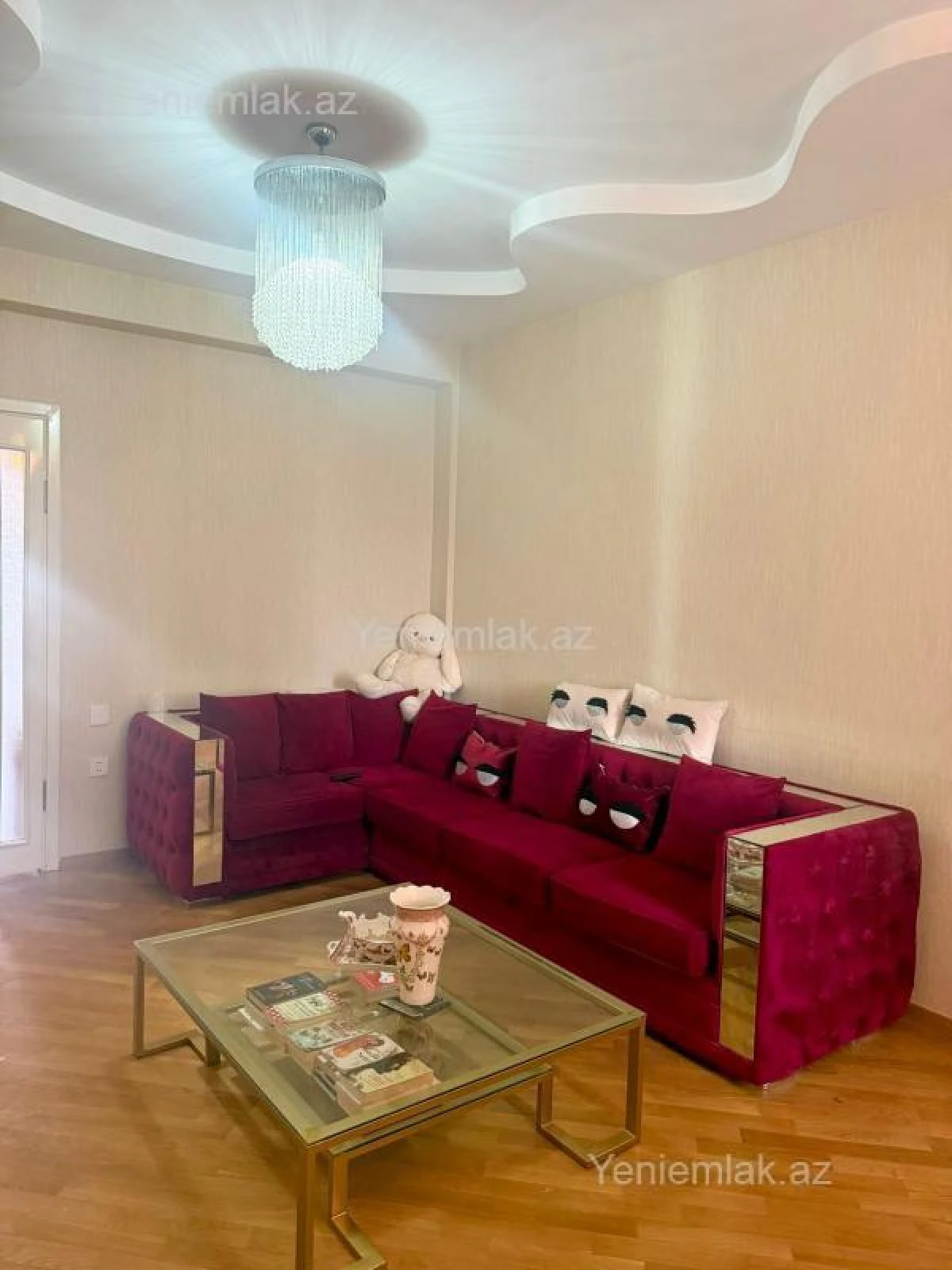 Satılır 3 otaqlı yeni tikili 90 m²