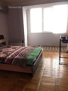 Satılır 2 otaqlı köhnə tikili 62 m²