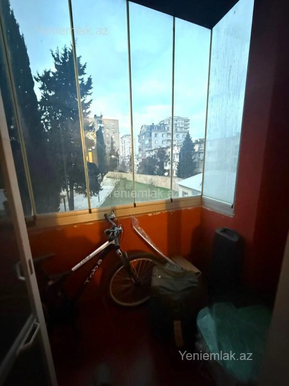 Satılır 3 otaqlı yeni tikili 135 m²