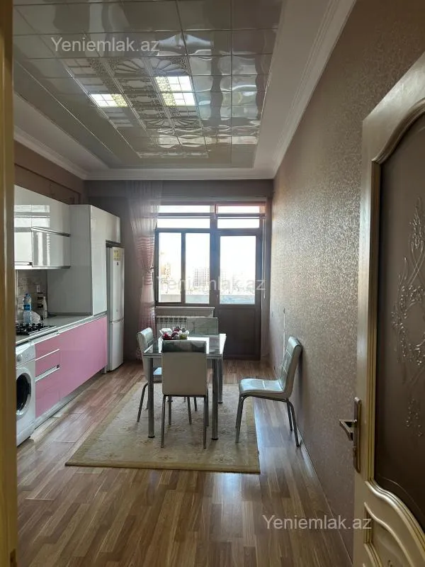 Satılır 2 otaqlı yeni tikili 85 m²