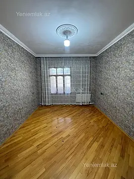 Satılır 2 otaqlı köhnə tikili 65 m²