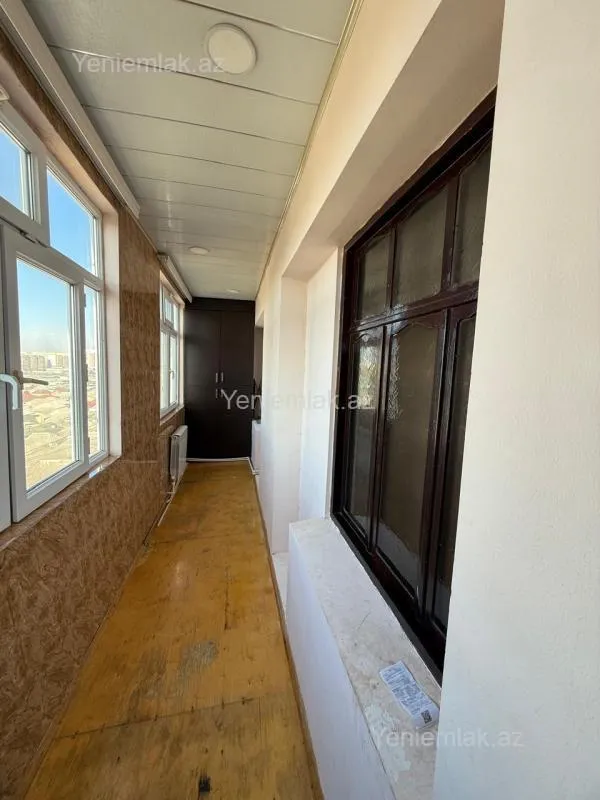 Satılır 2 otaqlı köhnə tikili 65 m²