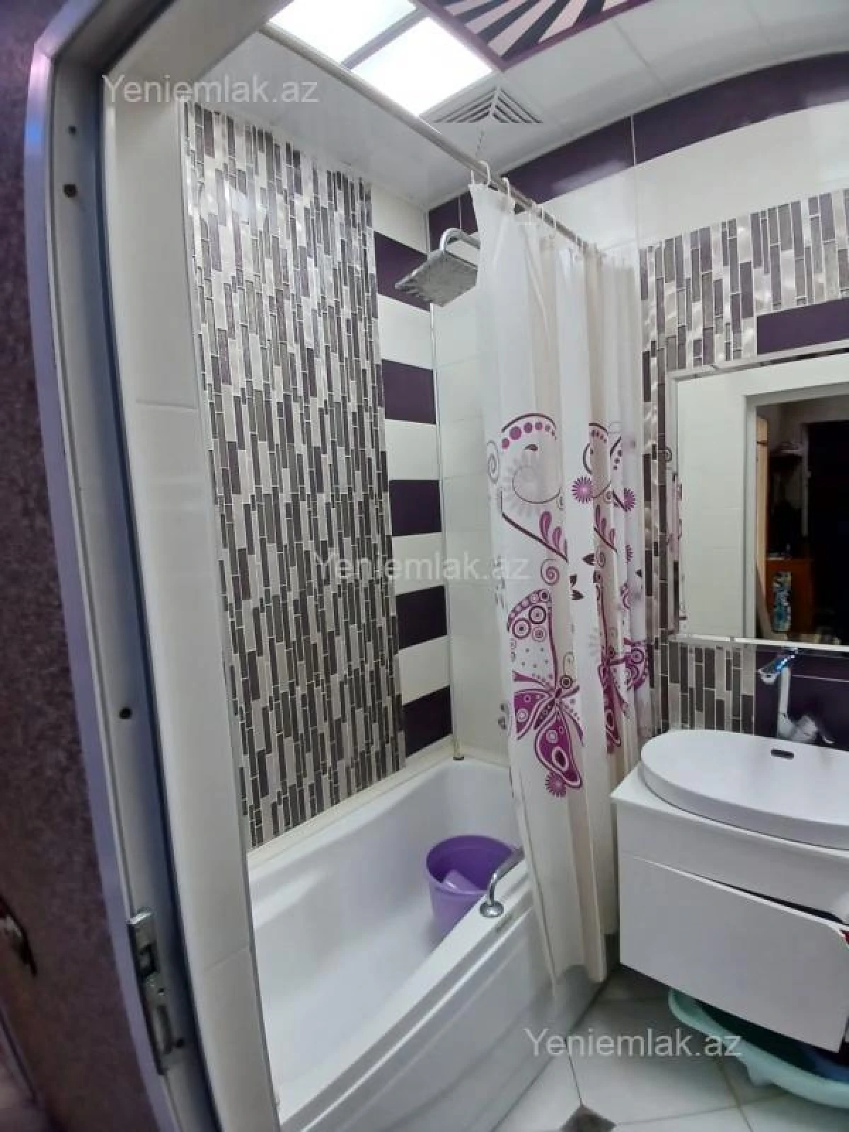 Satılır 3 otaqlı köhnə tikili 72 m²