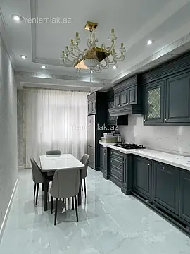 Satılır 3 otaqlı yeni tikili 130 m²