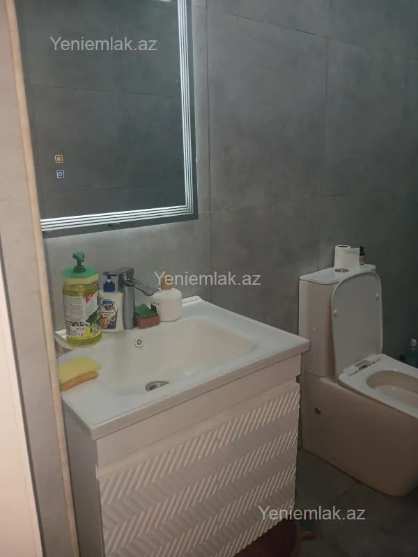 Satılır 2 otaqlı yeni tikili 85 m²