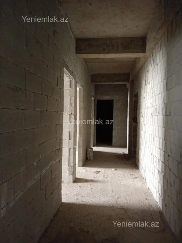 Satılır 4 otaqlı yeni tikili 153 m²