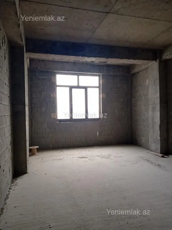 Satılır 4 otaqlı yeni tikili 153 m²