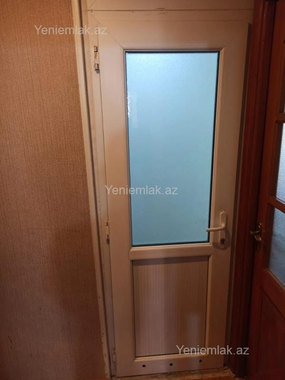 Satılır 3 otaqlı köhnə tikili 85 m²