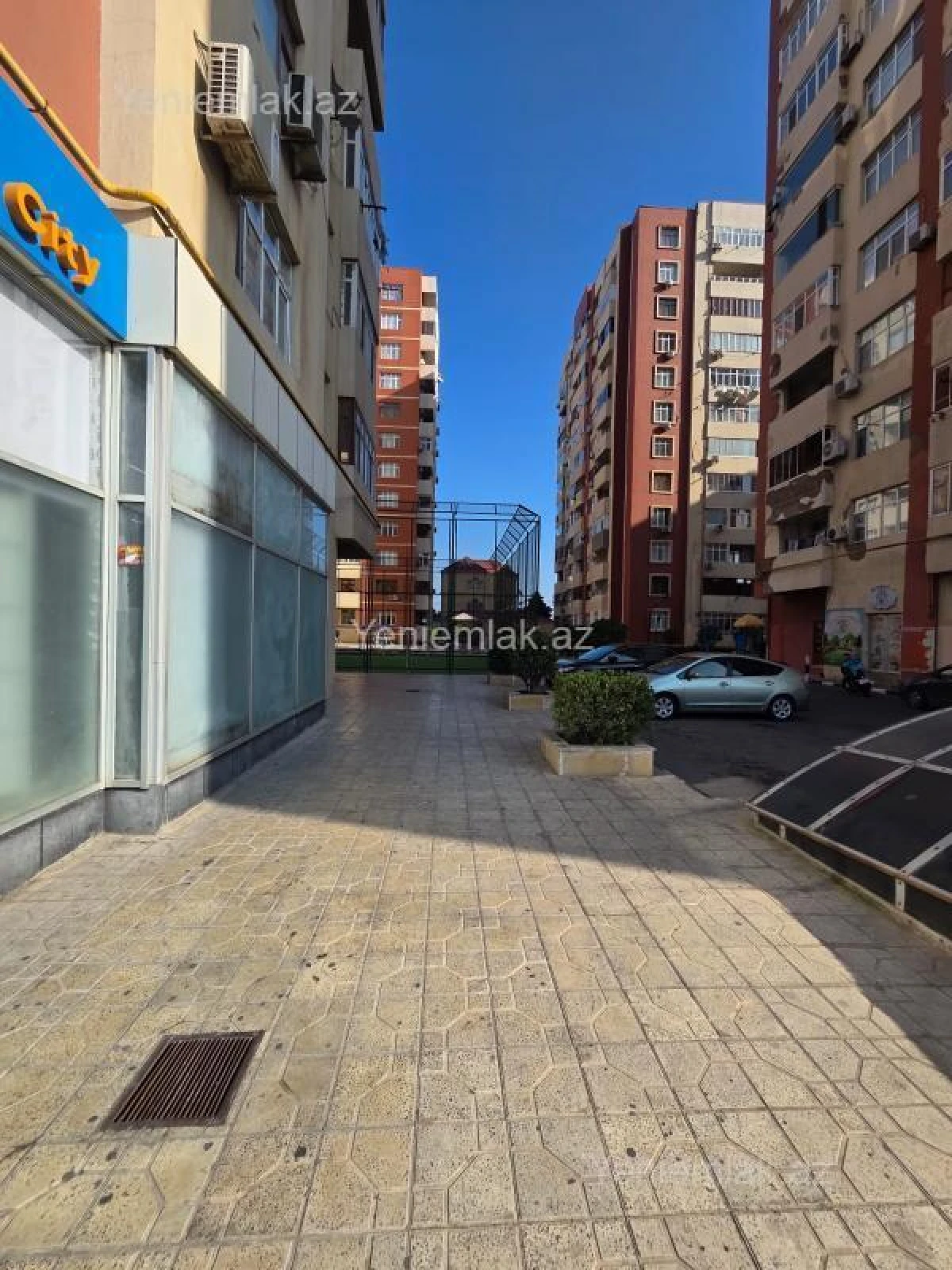 Satılır 3 otaqlı yeni tikili 155 m²