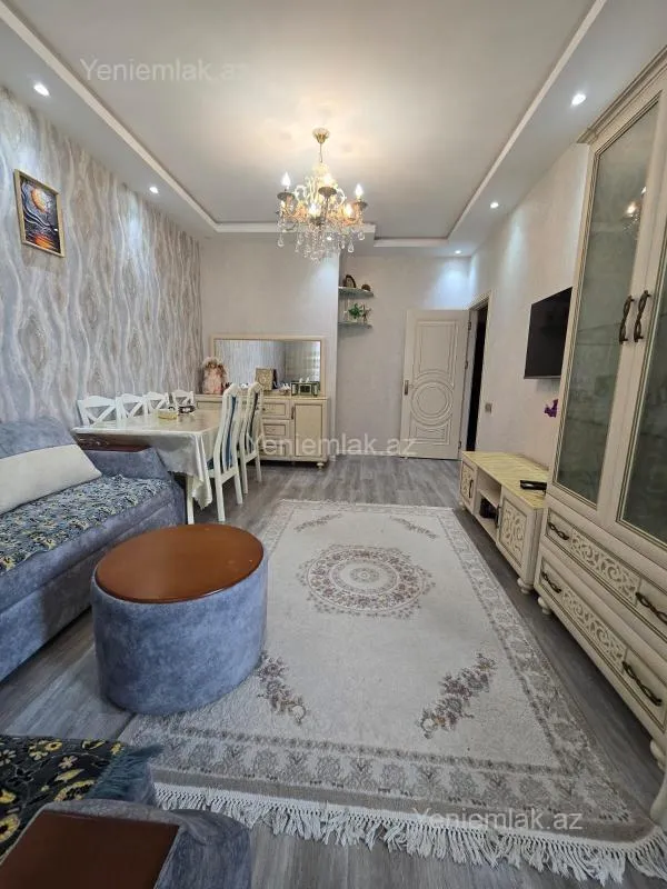 Satılır 2 otaqlı yeni tikili 62 m²