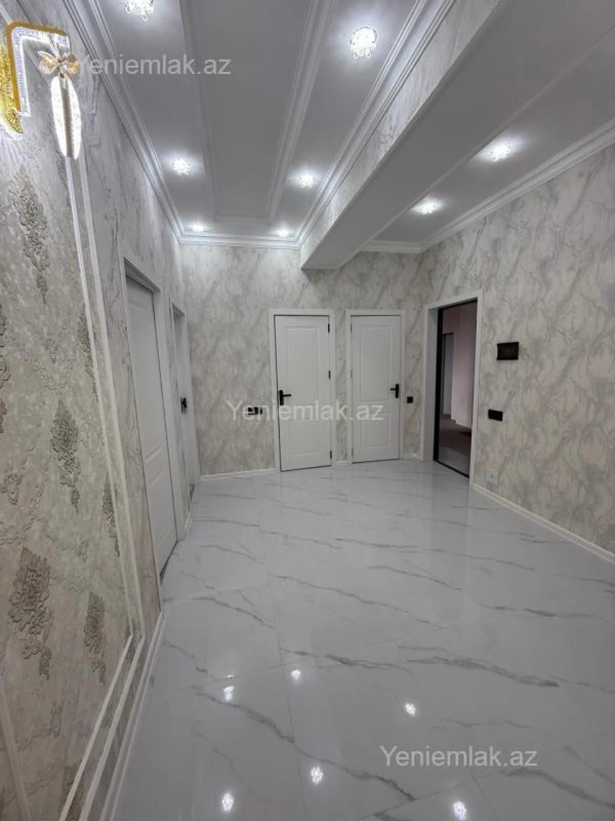 Satılır 3 otaqlı yeni tikili 76 m²