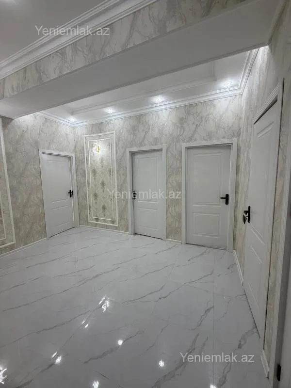 Satılır 3 otaqlı yeni tikili 76 m²