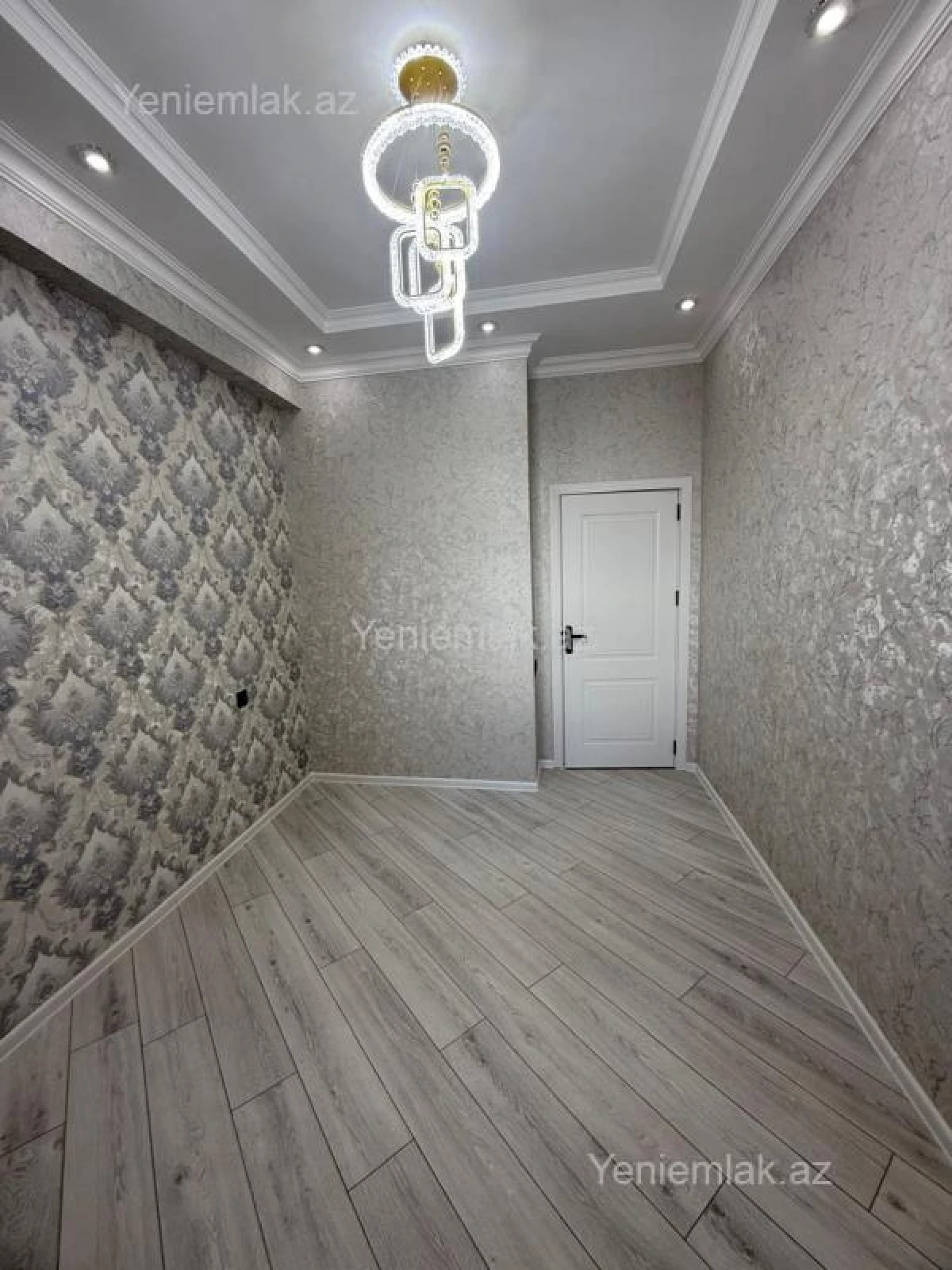 Satılır 3 otaqlı yeni tikili 76 m²