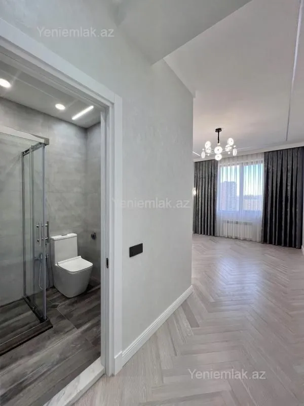 Satılır 4 otaqlı yeni tikili 175 m²