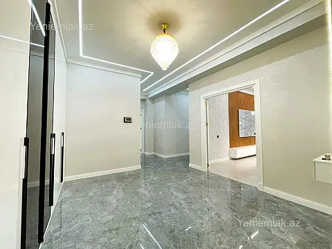 Satılır 4 otaqlı yeni tikili 175 m²