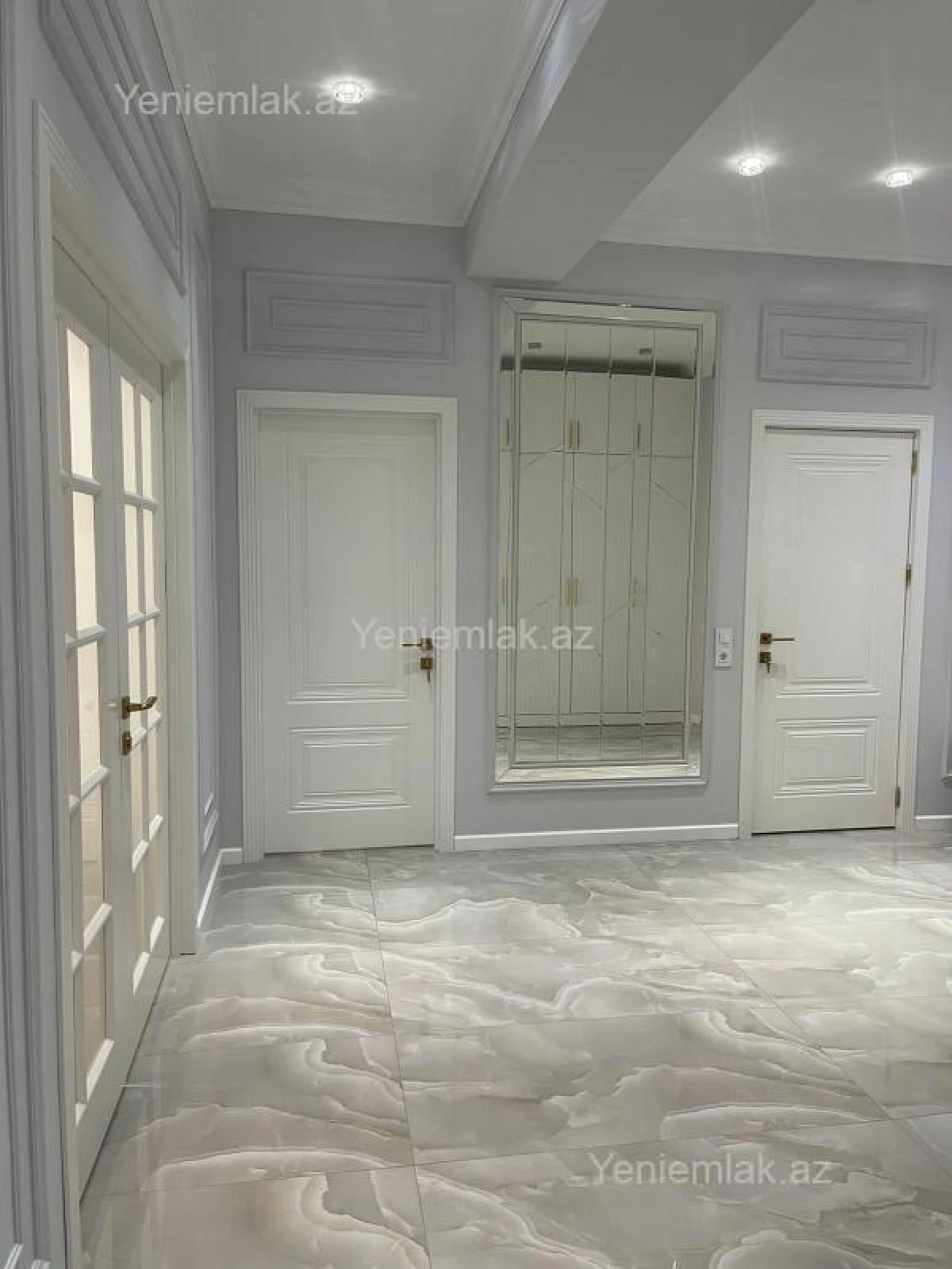 Satılır 2 otaqlı yeni tikili 110 m²