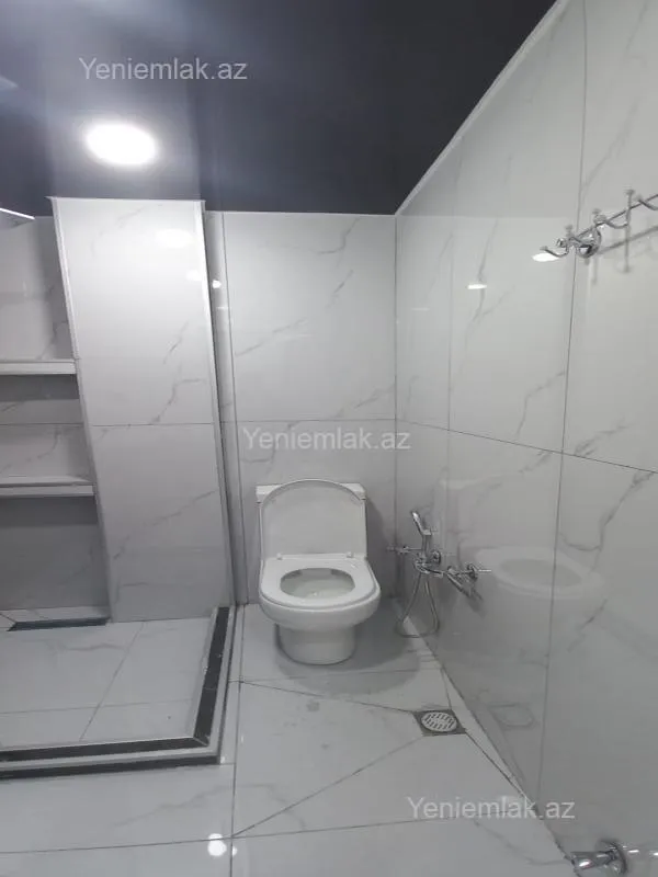 Satılır 3 otaqlı yeni tikili 80 m²