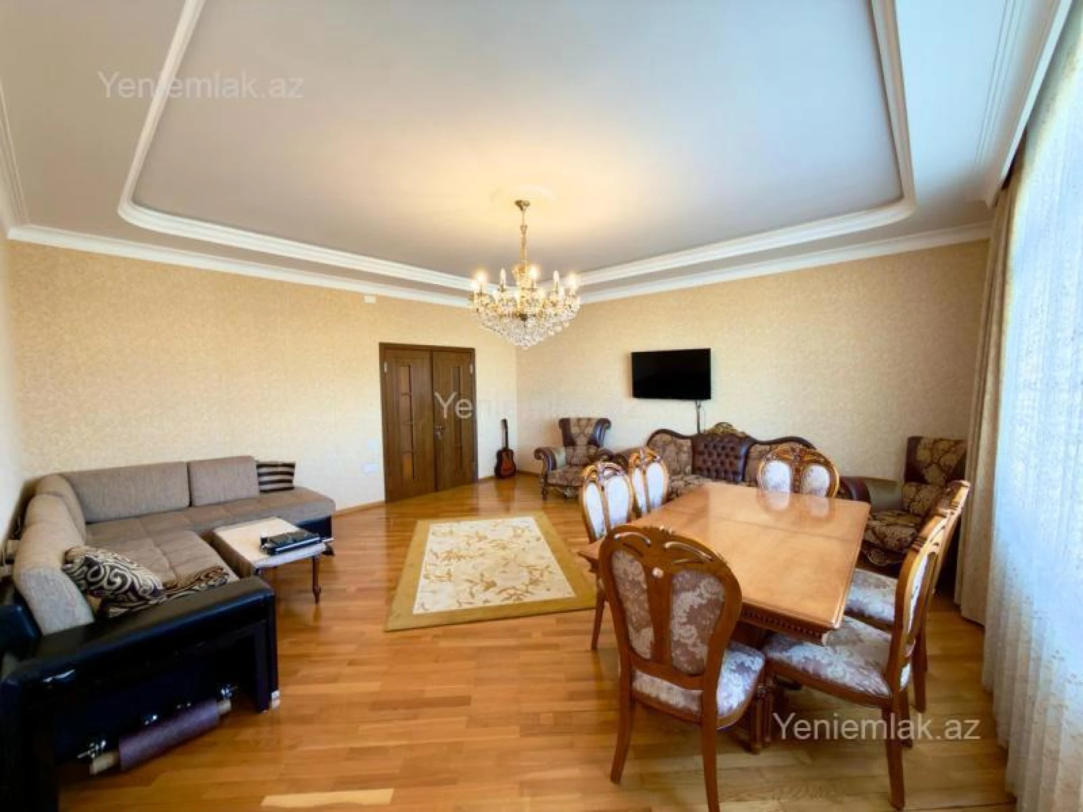 Satılır 3 otaqlı yeni tikili 135 m²