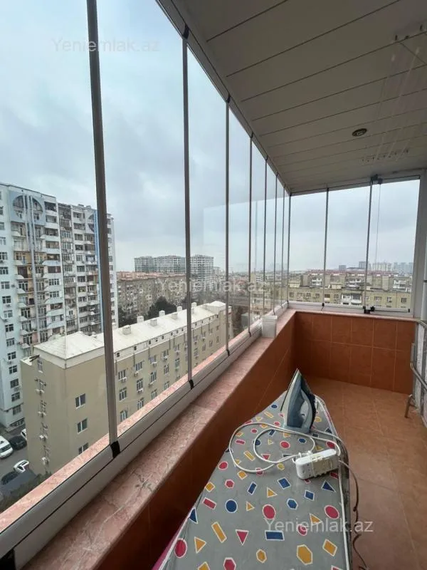 Satılır 3 otaqlı yeni tikili 125 m²