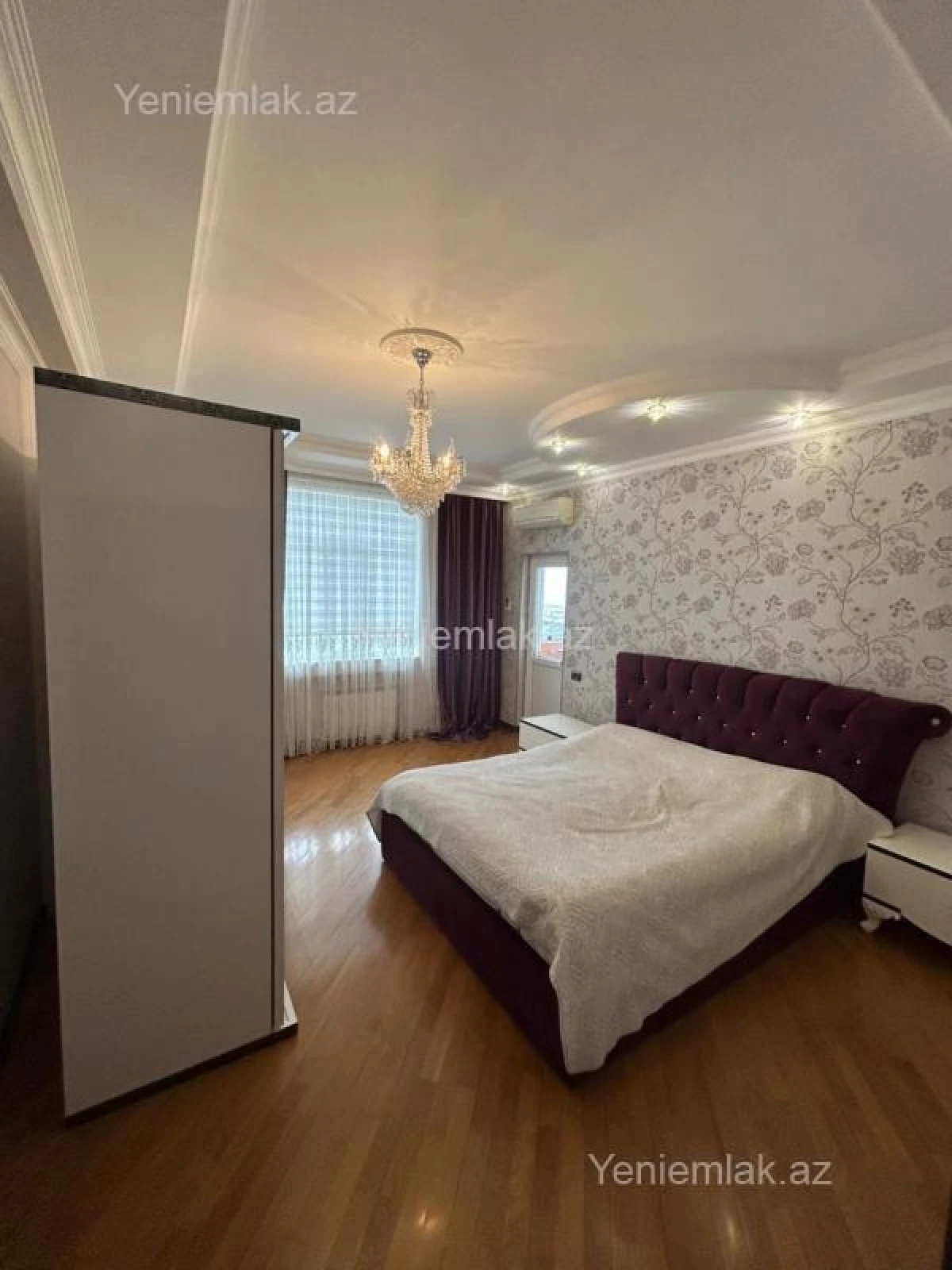 Satılır 3 otaqlı yeni tikili 125 m²