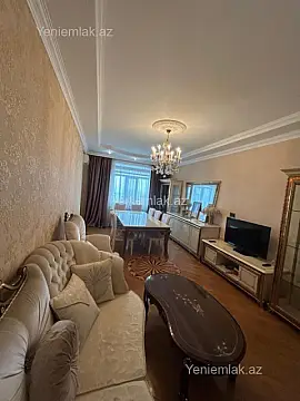 Satılır 3 otaqlı yeni tikili 125 m²
