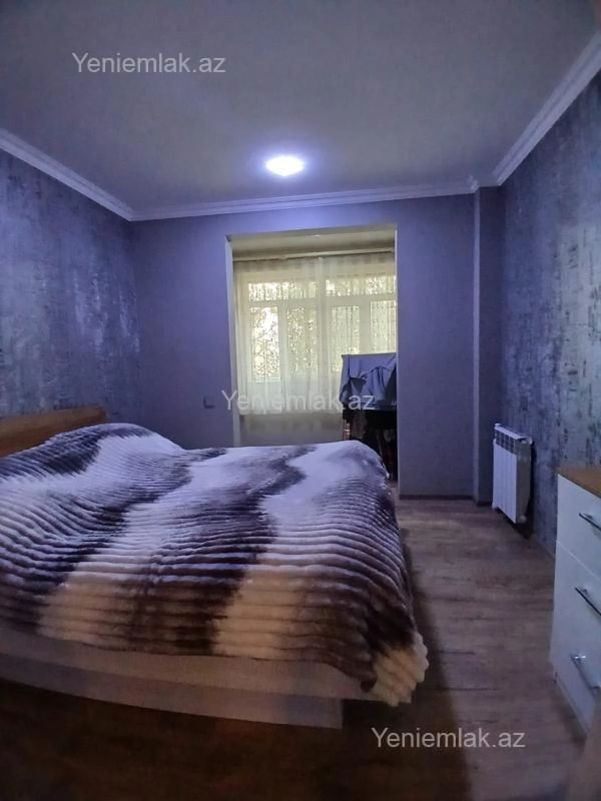 Satılır 3 otaqlı köhnə tikili 55 m²