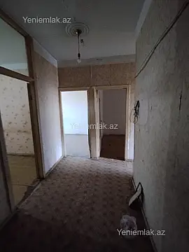 Satılır 3 otaqlı köhnə tikili 80 m²